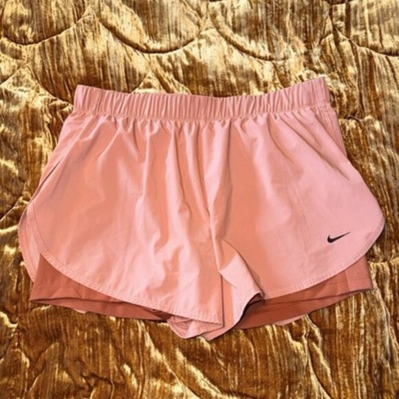 Nike Women’s XXL Dri Fit Lined Running Shorts Pink And Terracotta - Picture 1 of 3